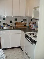 Rented by R New York