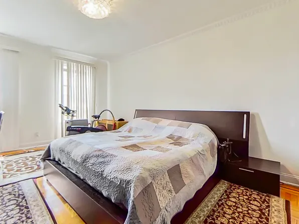 83-44 Lefferts Boulevard image 16 of 25