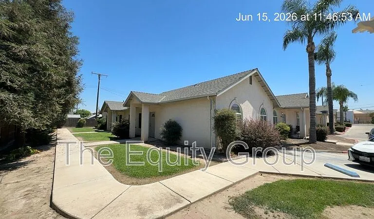1319 S Crowe St #B — Photo 1