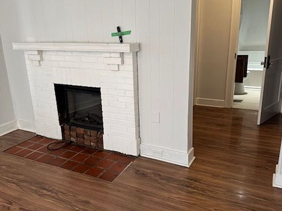 5th image of 3610 Alpine Dr
