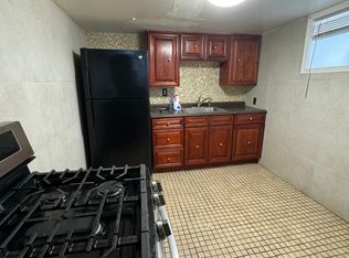 307 S 8th Ave APT 3, Mount Vernon, NY 10550