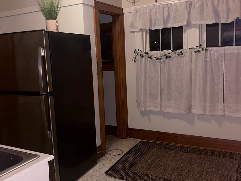 5733 W Philip Pl — Photo 12