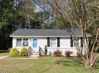 200 W Westbury Dr, Oxford, NC 27565