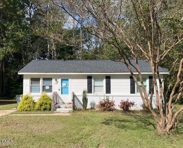 200 W Westbury Dr, Oxford, NC, 27565