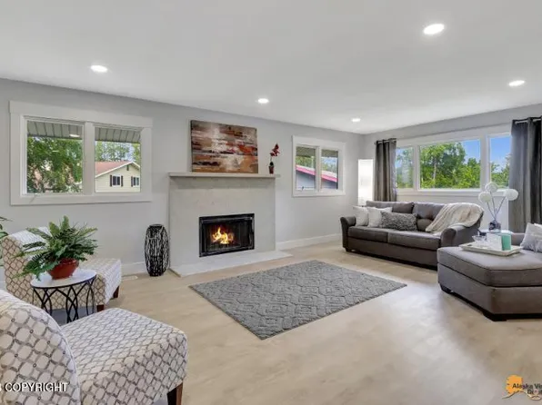 4810 Catkin Cir, Anchorage, AK 99502