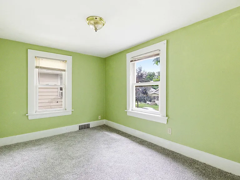 1387 Laffer Ave — Photo 13