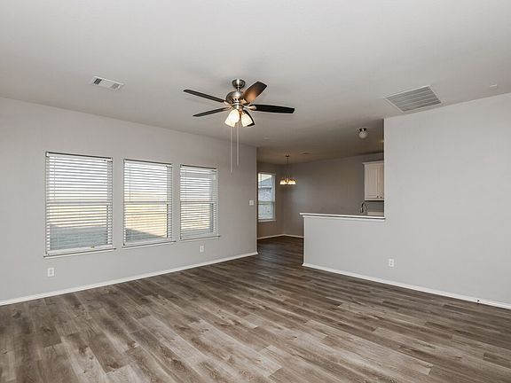 5th image of 5704 Parkview Hills Ln