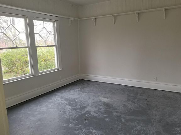 4th image of 1259 Highland Dr