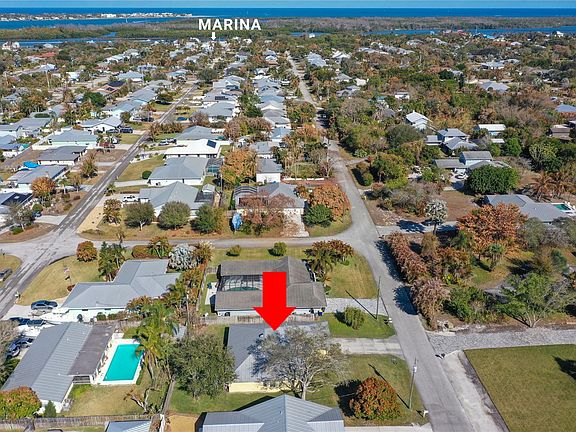 3rd image of 5155 SE Matousek Street