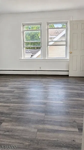 2 bed, 1.0 bath, $1,899 — Photo 3