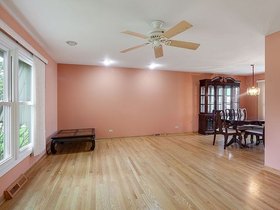 3rd image of 3990 Hudson Dr