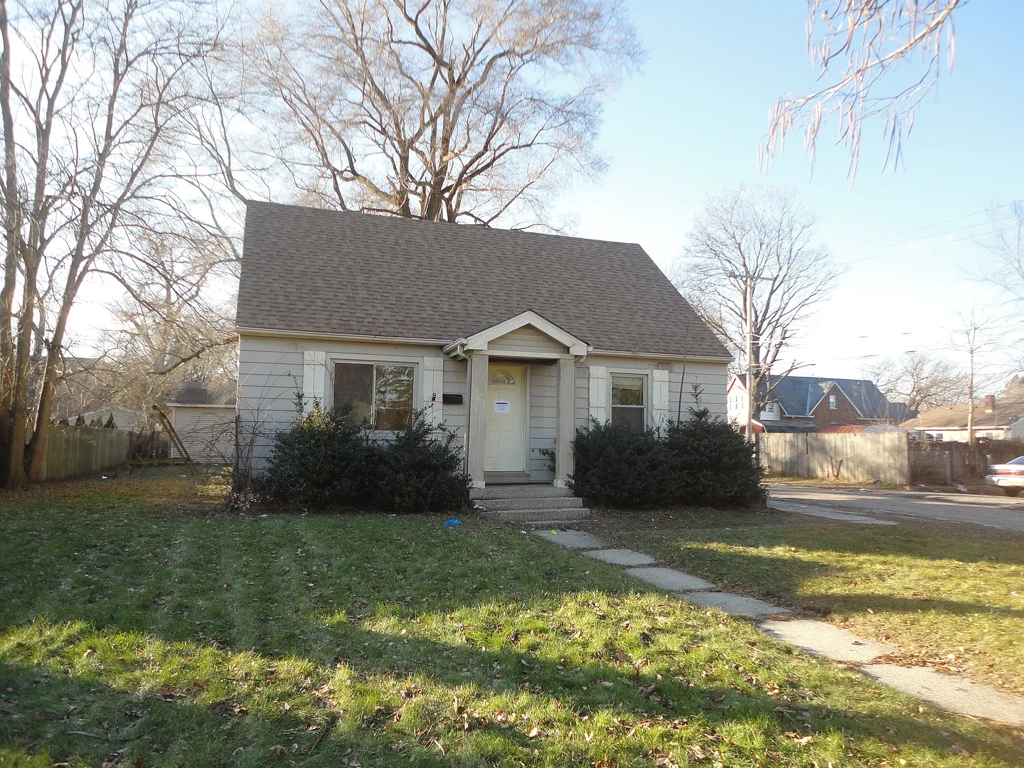 2516 Elizabeth Ave photo 1
