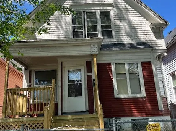 2745 North 18th STREET, Milwaukee, WI 53206