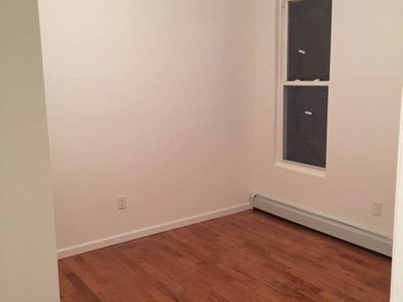 4th image of 721 Prospect Ave #1