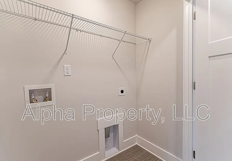 124 Keel Ln — Photo 11