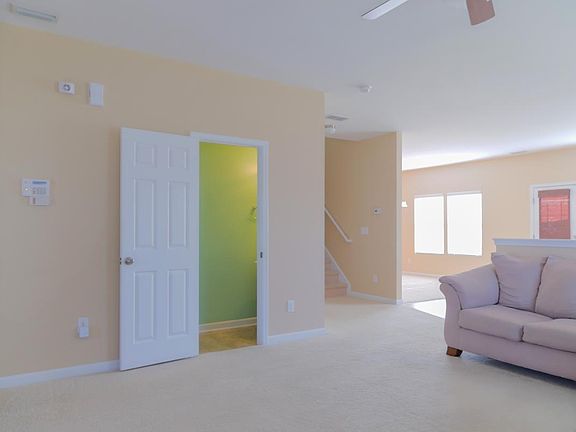 5th image of 13018 William Harvey Ct