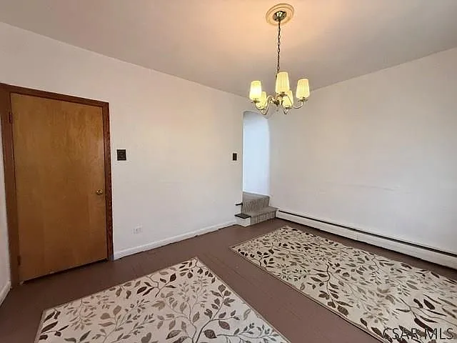 R130 Strayer St — Photo 12