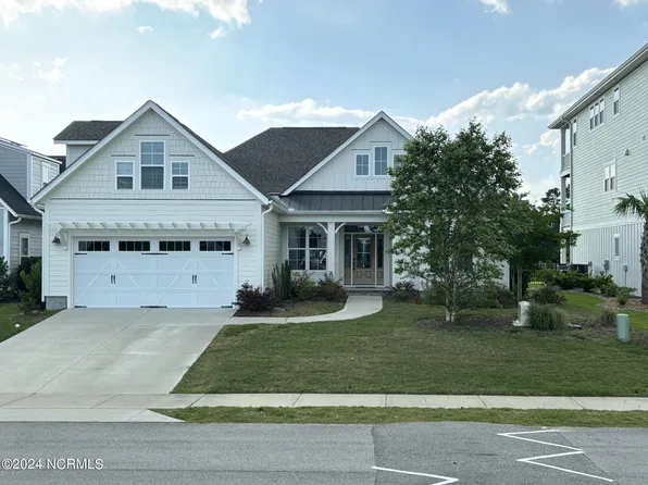 361 Spicer Lake Drive, Holly Ridge, NC 28445