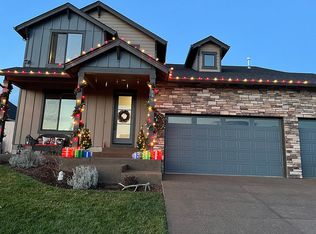 547 NE Magnolia Ave, Sublimity, OR 97385