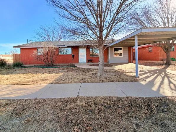 320 Arthur St, Tulia, TX 79088