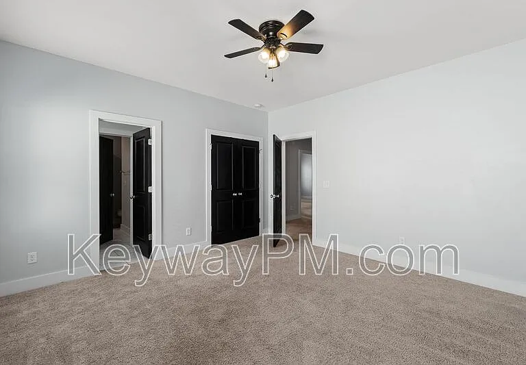 2217 Laurens St — Photo 23