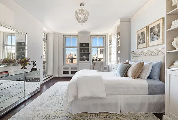 Sold by Stribling | media 16