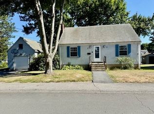 29 Wilkins Rd, Braintree, MA 02184