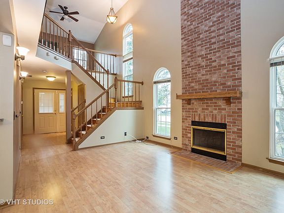 2nd image of 901 Little Falls Ct