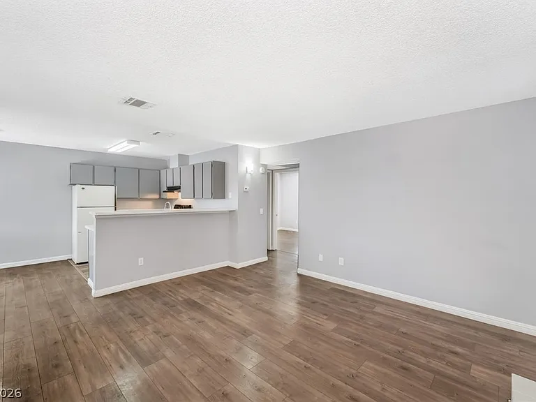 2722 Alicialynn Way #B — Photo 4