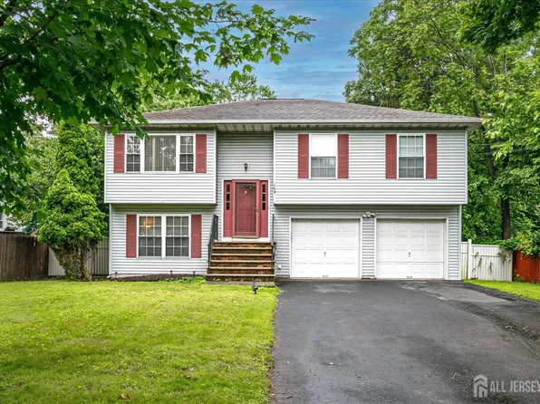 164 Mahar Ave, South Plainfield, NJ 07080