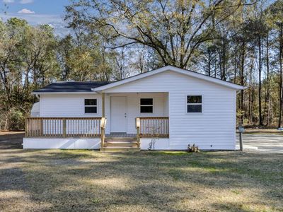 139 N Jackson Rd, Hopkins, SC, 29061