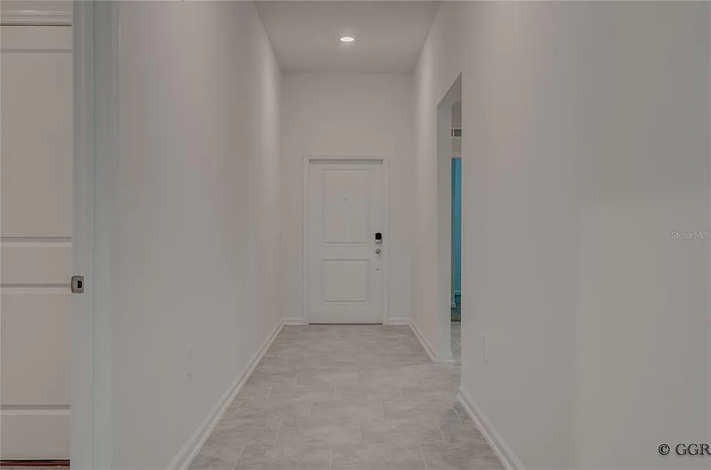 4 bed, 2.0 bath, 1922 sqft, $2,500 — Photo 4