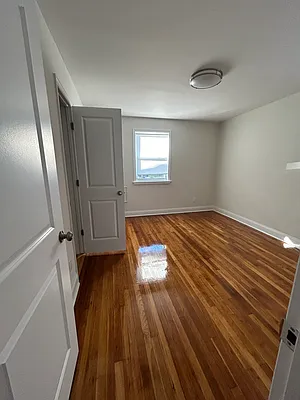 Rented by Voro Purple LLC | media 3