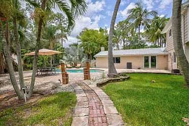 Home For Sale In Jupiter Farms