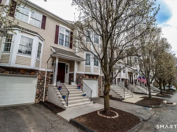 602 Larson Drive #602, Danbury, CT 06810