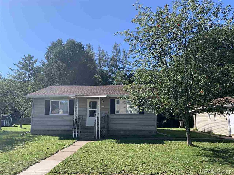 1st image of 203 N Ash St