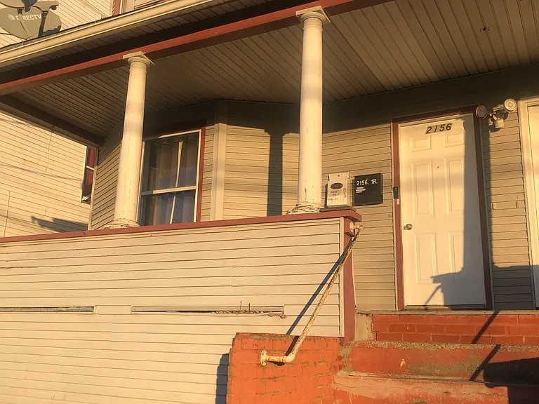 2156 Seaview Ave — Photo 12