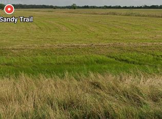 Sandy Trl, Angleton, TX 77515