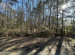 89 Old Colony Rd, Kinston, NC 28504