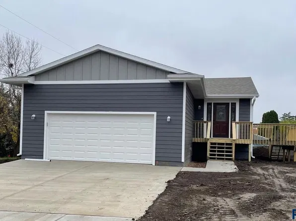 505 S Wayland Ave, Sioux Falls, SD 57103