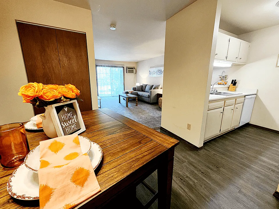 Rivers Edge Apartments