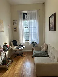 315 West 14th Street, #4A