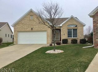 19 Crista Ann Ct, Bloomington, IL 61704