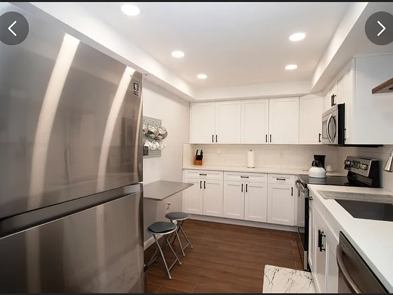 255 Dolphin Point #Penthouse 2 — Photo 7