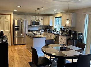5335 S 140th St, Seattle, WA 98168