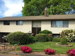 15415 SE Bevington Ave, Milwaukie, OR 97267