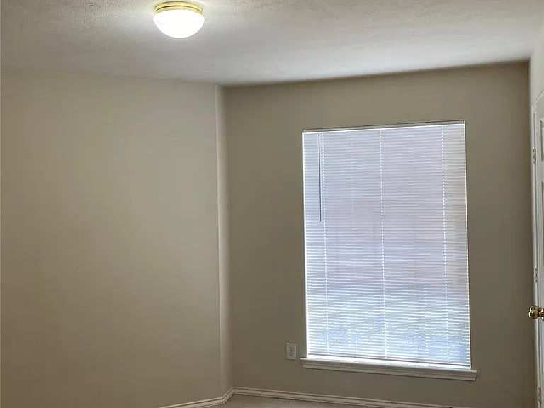 2507 Atwood Glen Ln — Photo 13