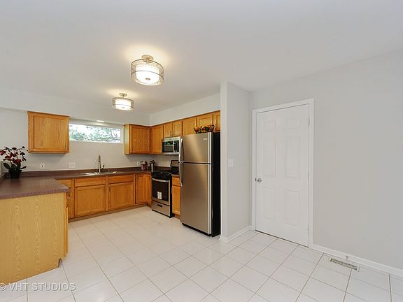 5th image of 16981 W Serranda Dr