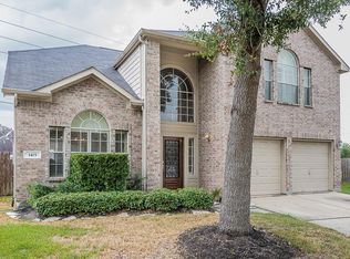 1415 Deer Knoll Ct, Fresno, TX 77545