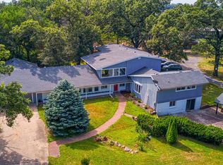 2171 E 1850 North Rd, Watseka, IL 60970